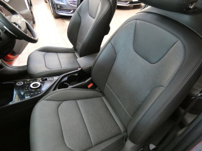 2025 Kia Niro