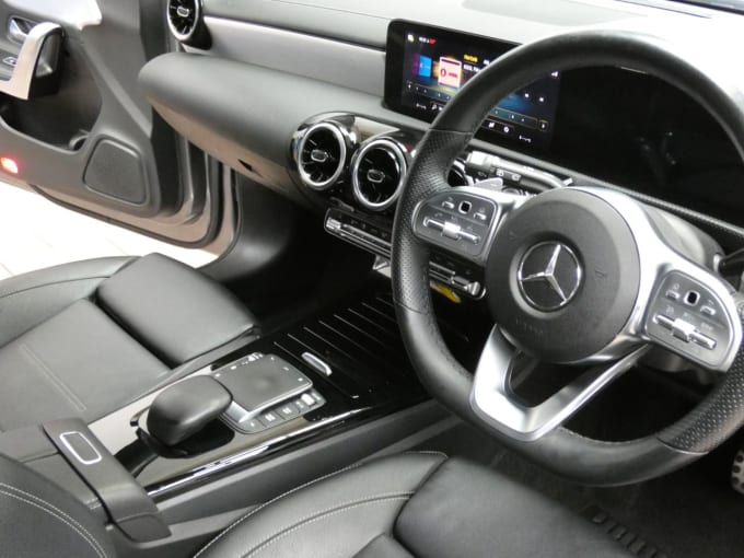 2025 Mercedes-benz Cla