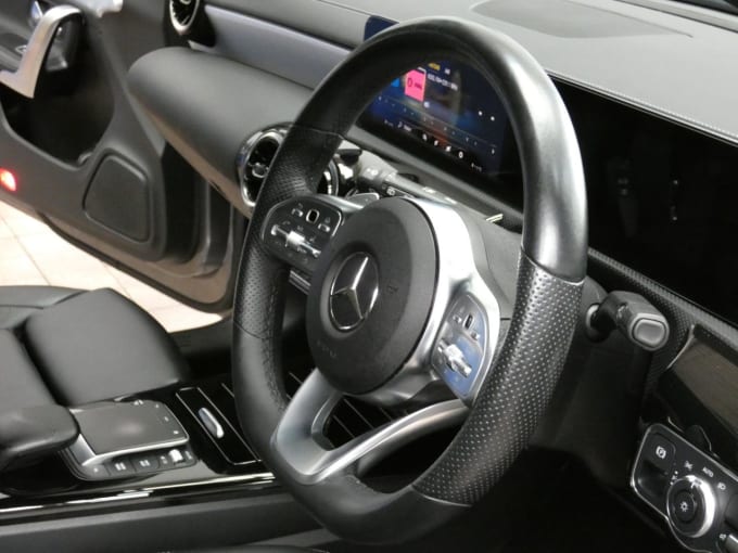 2025 Mercedes-benz Cla