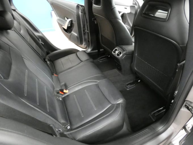 2025 Mercedes-benz Cla