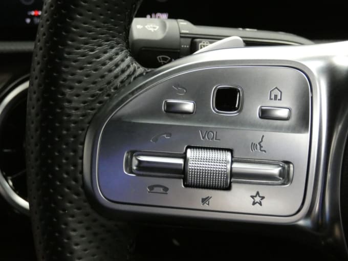 2025 Mercedes-benz Cla