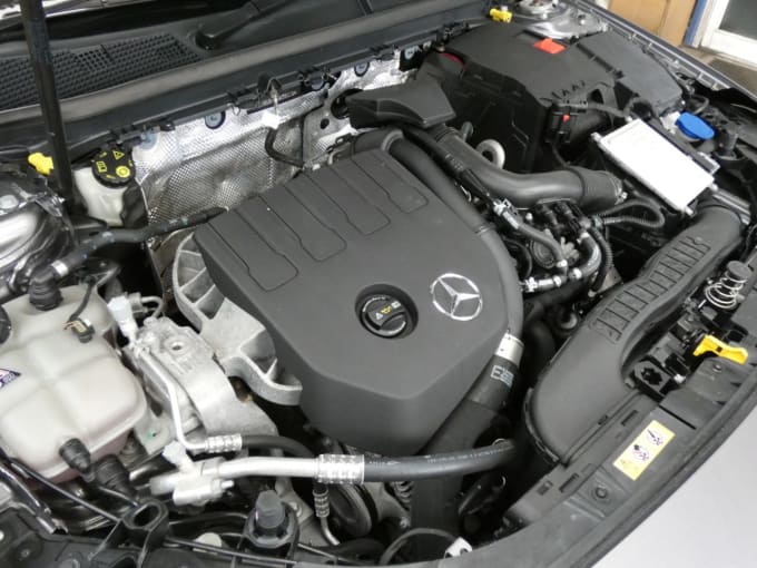 2025 Mercedes-benz Cla
