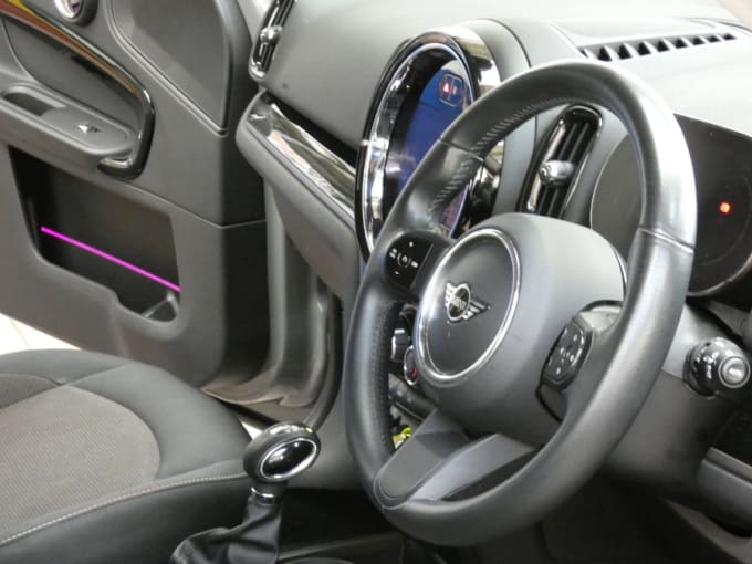 2025 Mini Countryman
