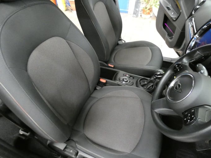 2025 Mini Countryman