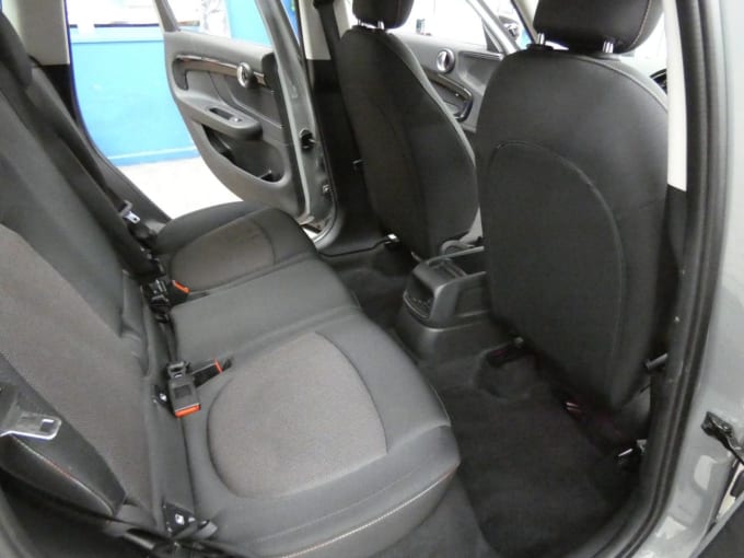 2025 Mini Countryman