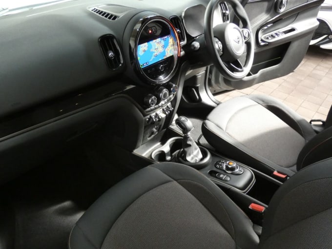 2025 Mini Countryman