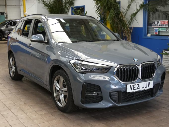 2025 BMW X1