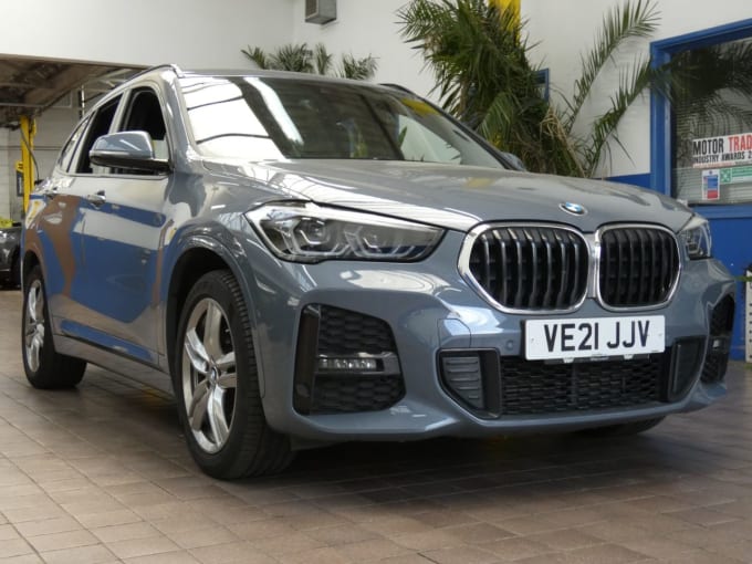 2025 BMW X1
