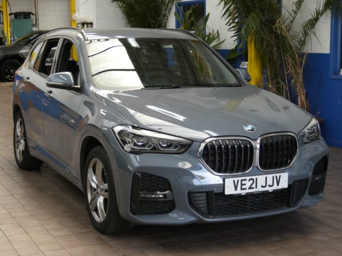 2025 BMW X1