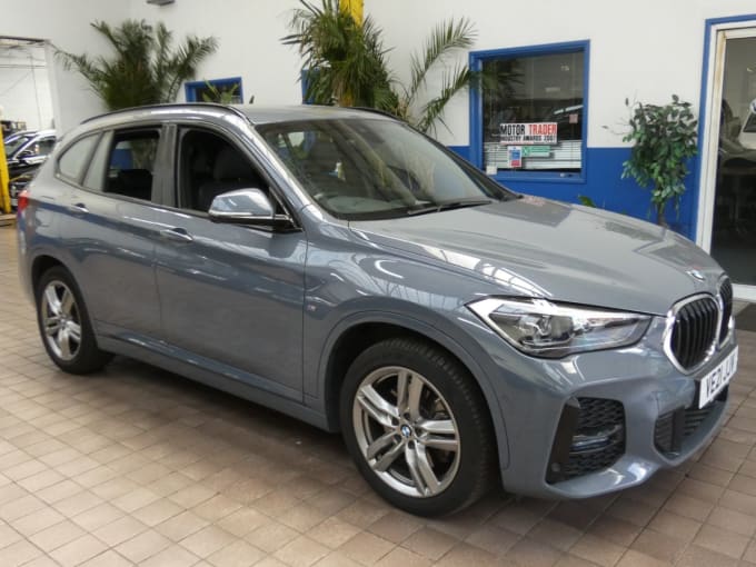 2025 BMW X1
