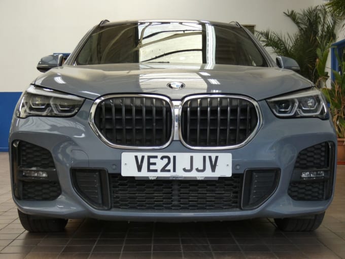 2025 BMW X1