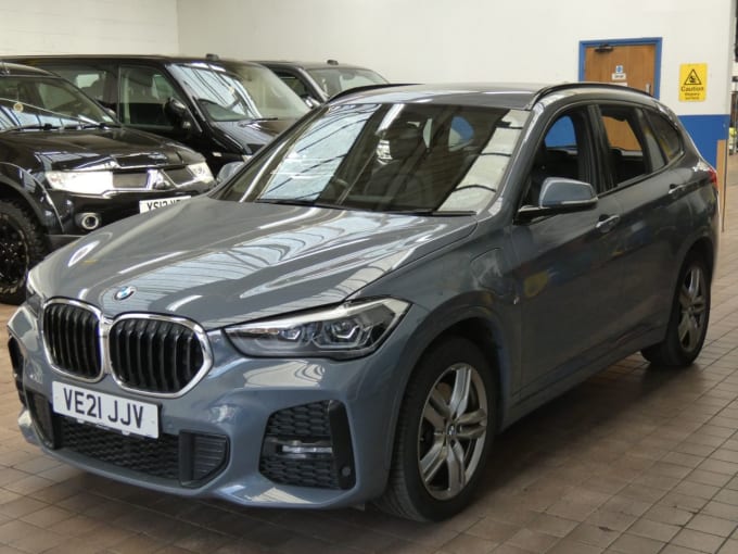 2025 BMW X1