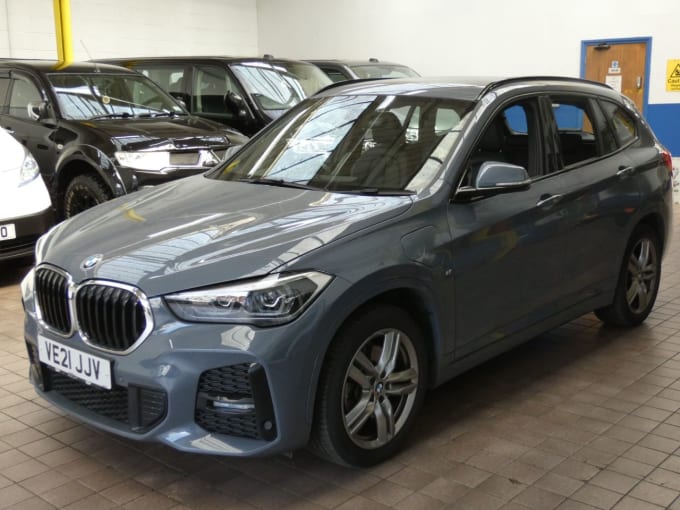 2025 BMW X1