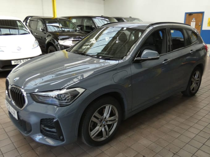 2025 BMW X1