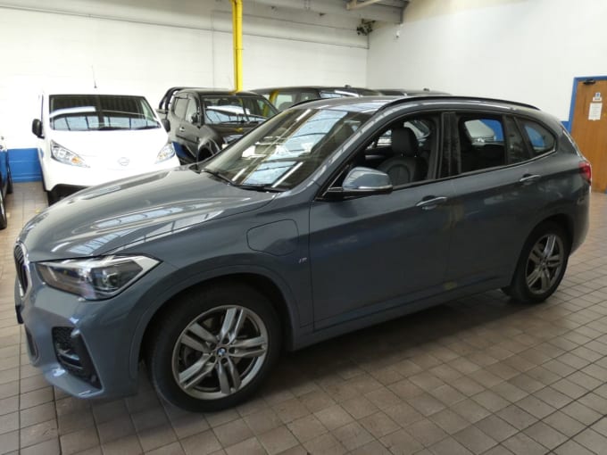 2025 BMW X1