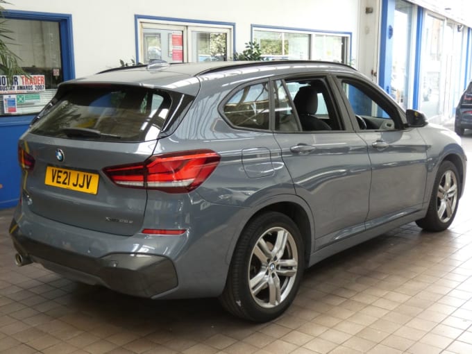 2025 BMW X1