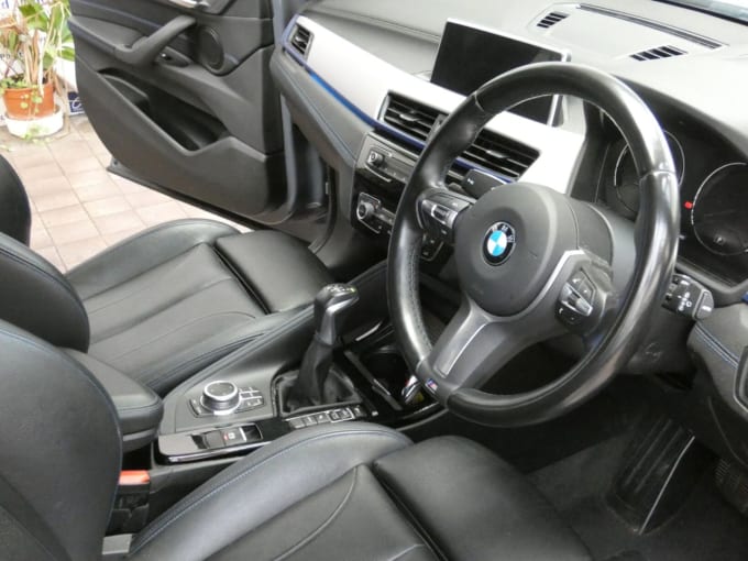 2025 BMW X1