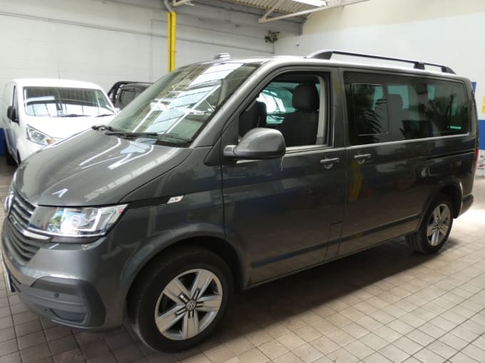 2025 Volkswagen Transporter Shuttle