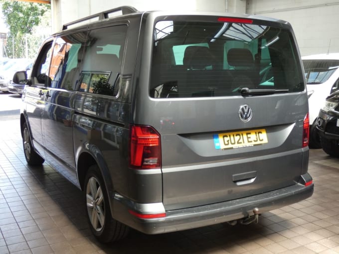 2025 Volkswagen Transporter Shuttle