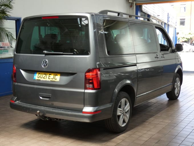 2025 Volkswagen Transporter Shuttle