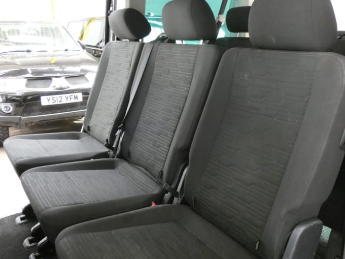 2025 Volkswagen Transporter Shuttle