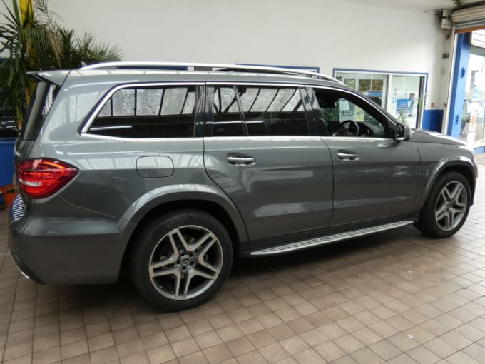 2025 Mercedes-benz Gls