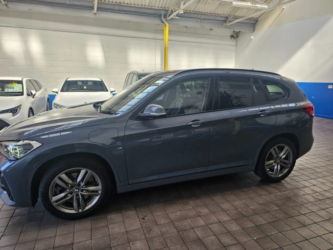 2025 BMW X1