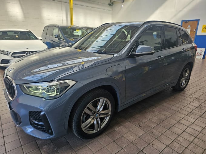 2025 BMW X1
