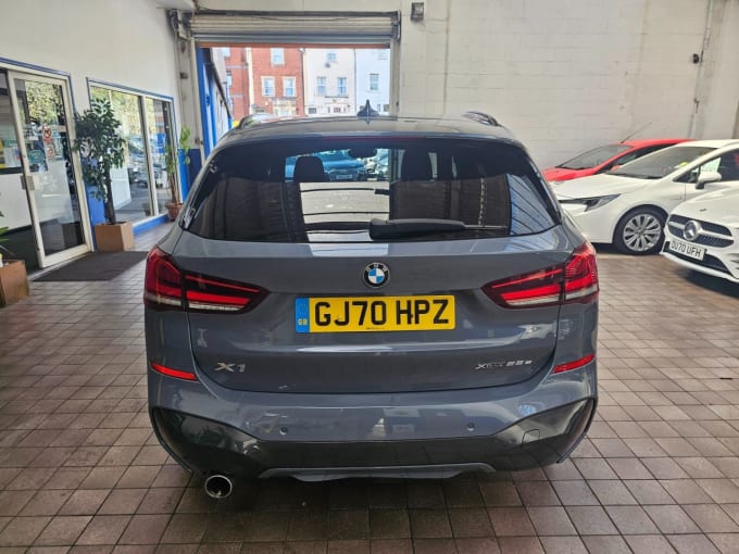 2025 BMW X1