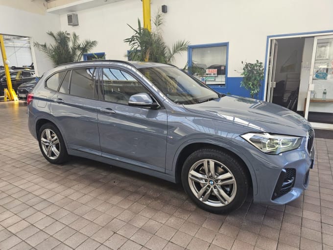 2025 BMW X1