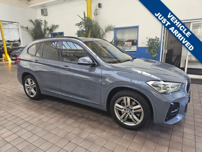 2025 BMW X1