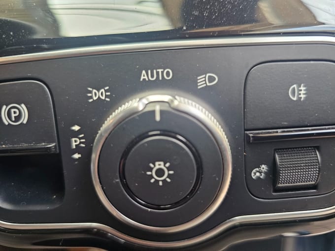 2025 Mercedes-benz A-class