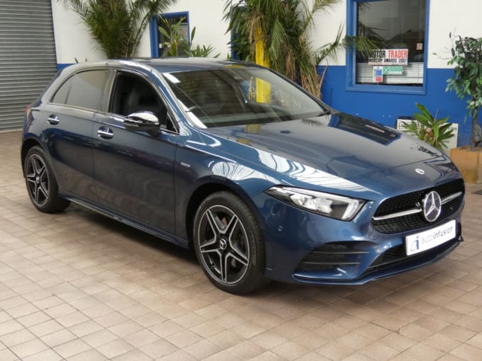 2025 Mercedes-benz A-class