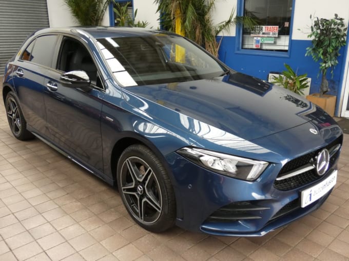 2025 Mercedes-benz A-class
