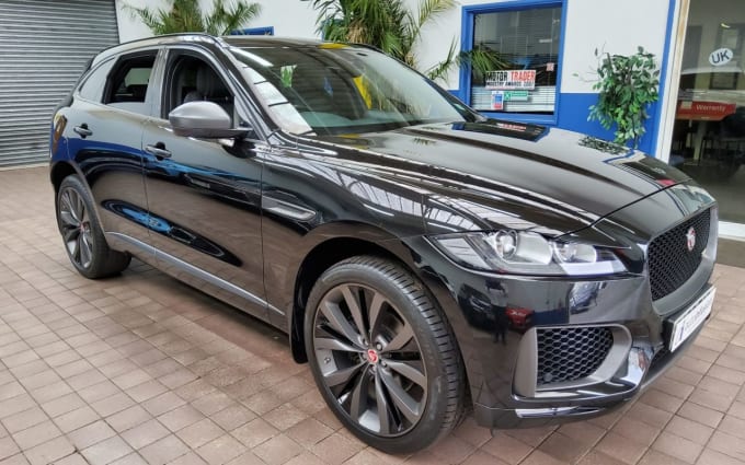 2025 Jaguar F-pace