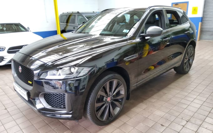 2025 Jaguar F-pace