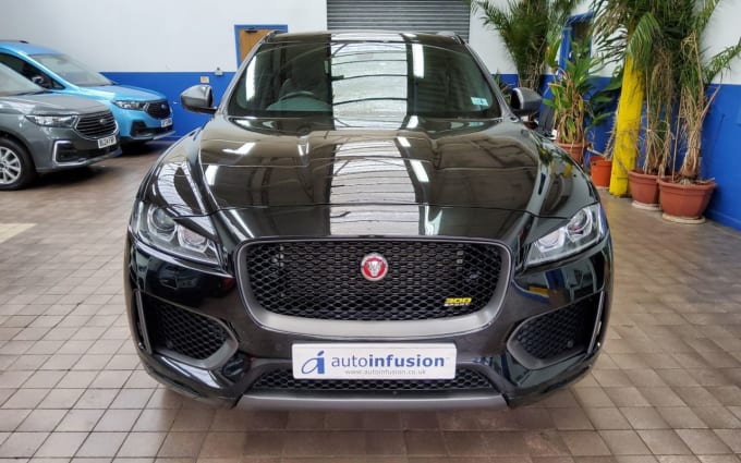 2025 Jaguar F-pace
