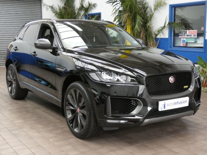 2025 Jaguar F-pace