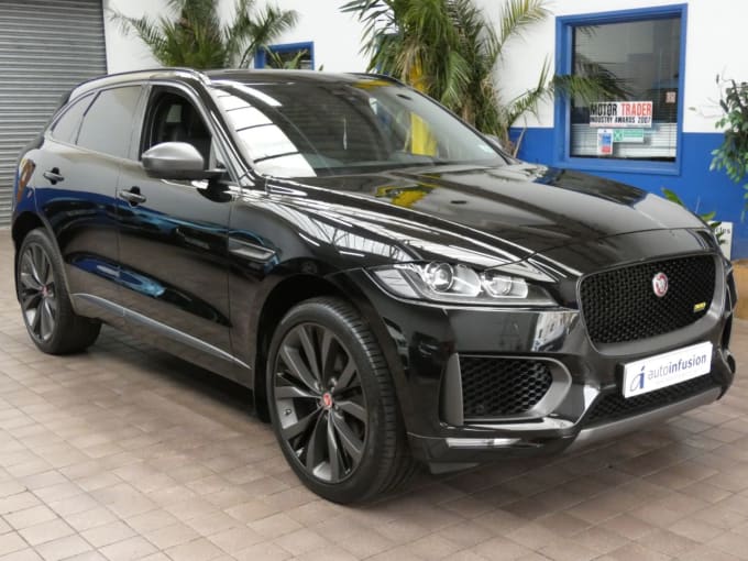 2025 Jaguar F-pace