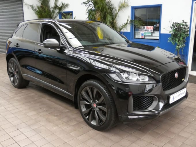 2025 Jaguar F-pace