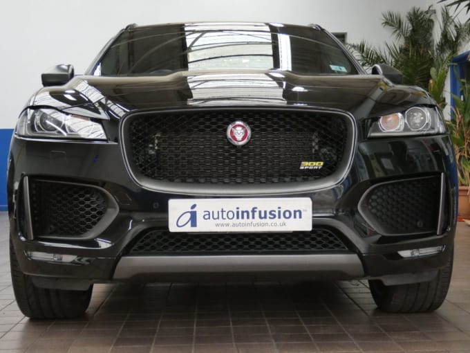 2025 Jaguar F-pace