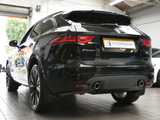 2025 Jaguar F-pace