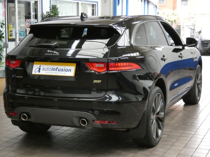 2025 Jaguar F-pace