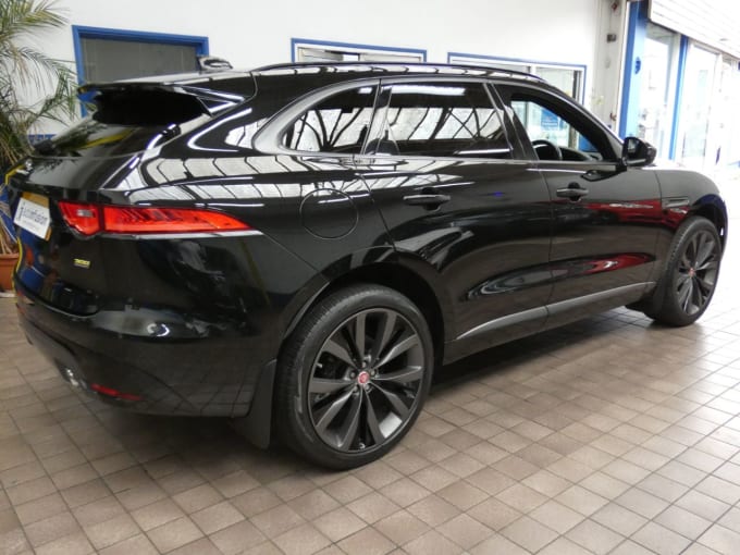 2025 Jaguar F-pace