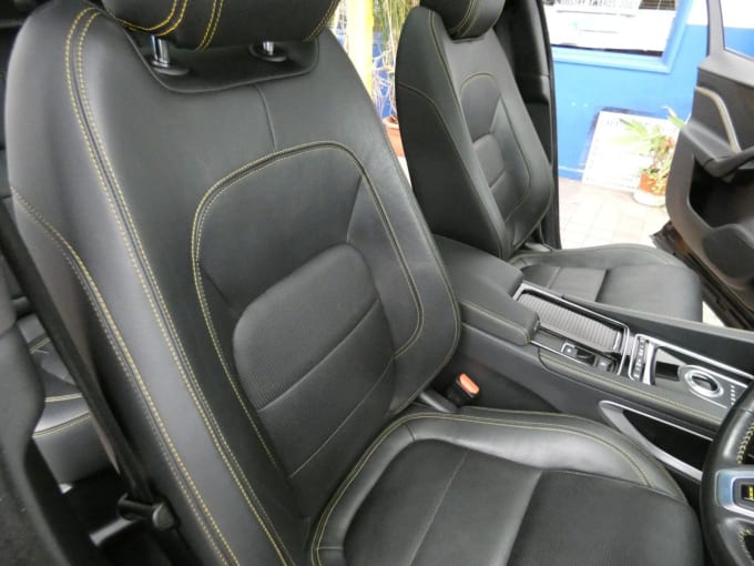 2025 Jaguar F-pace