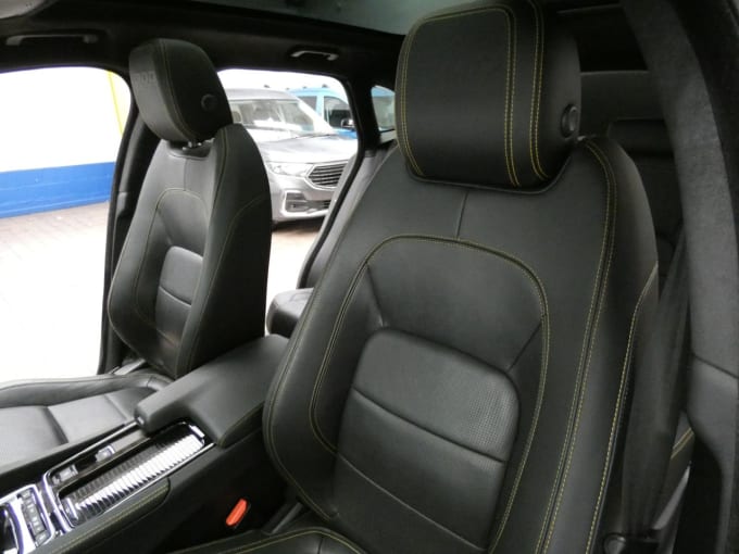2025 Jaguar F-pace