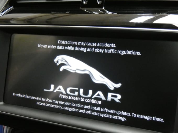 2025 Jaguar F-pace