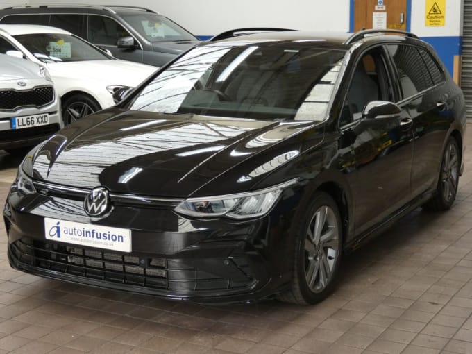 2025 Volkswagen Golf