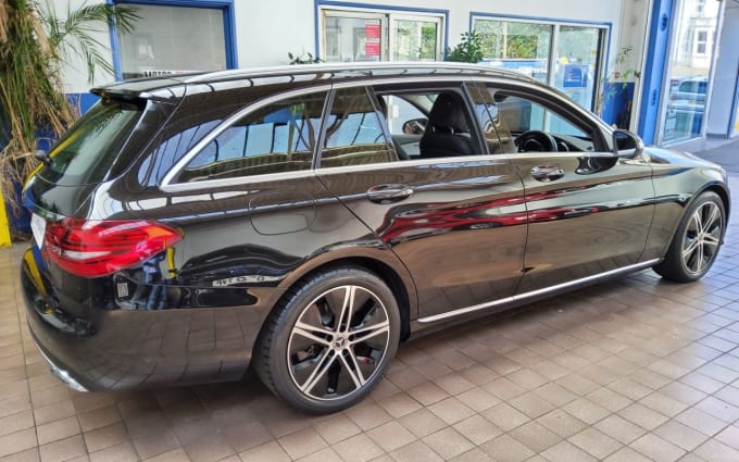 2025 Mercedes-benz C-class