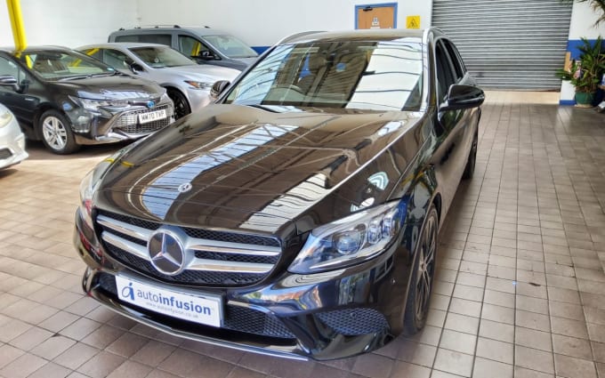 2025 Mercedes-benz C-class